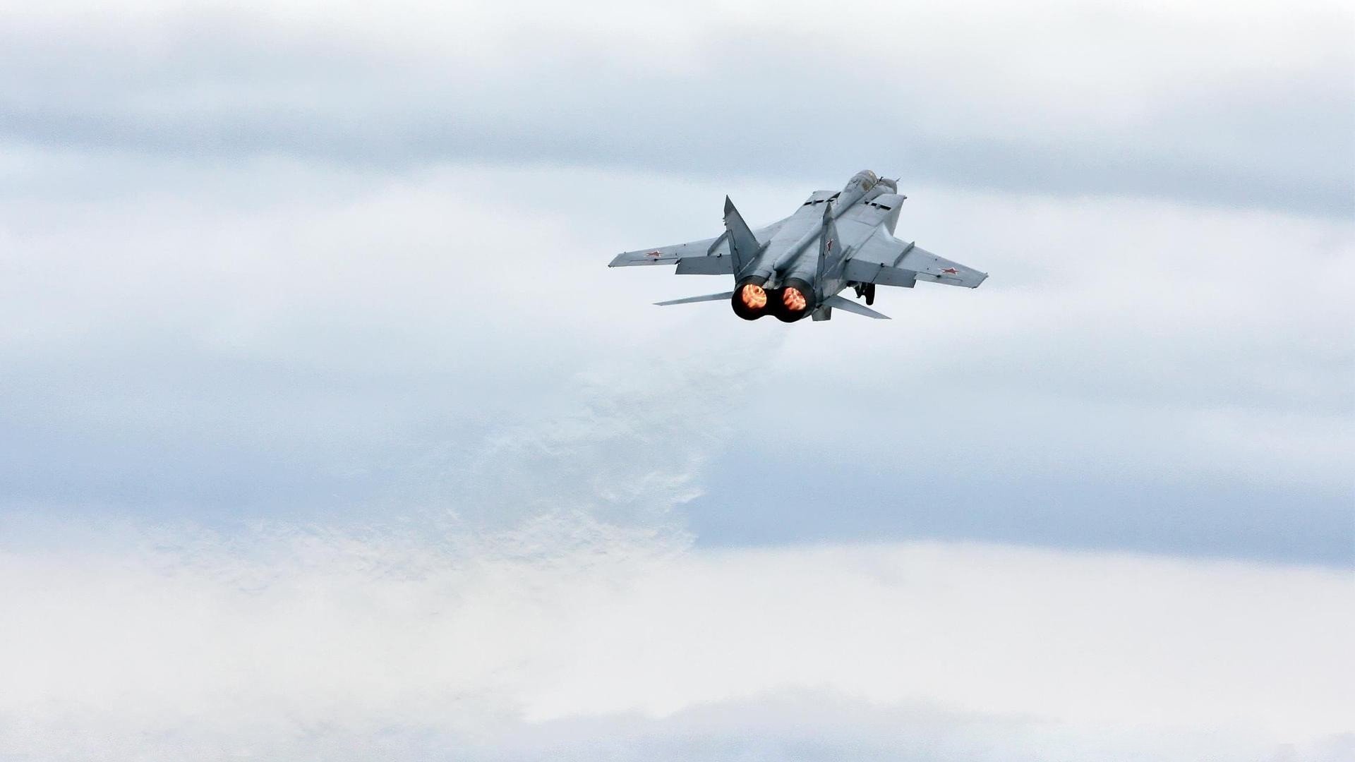 校园体育文化建设与社会支持机制研究,校园体育文化建设方案